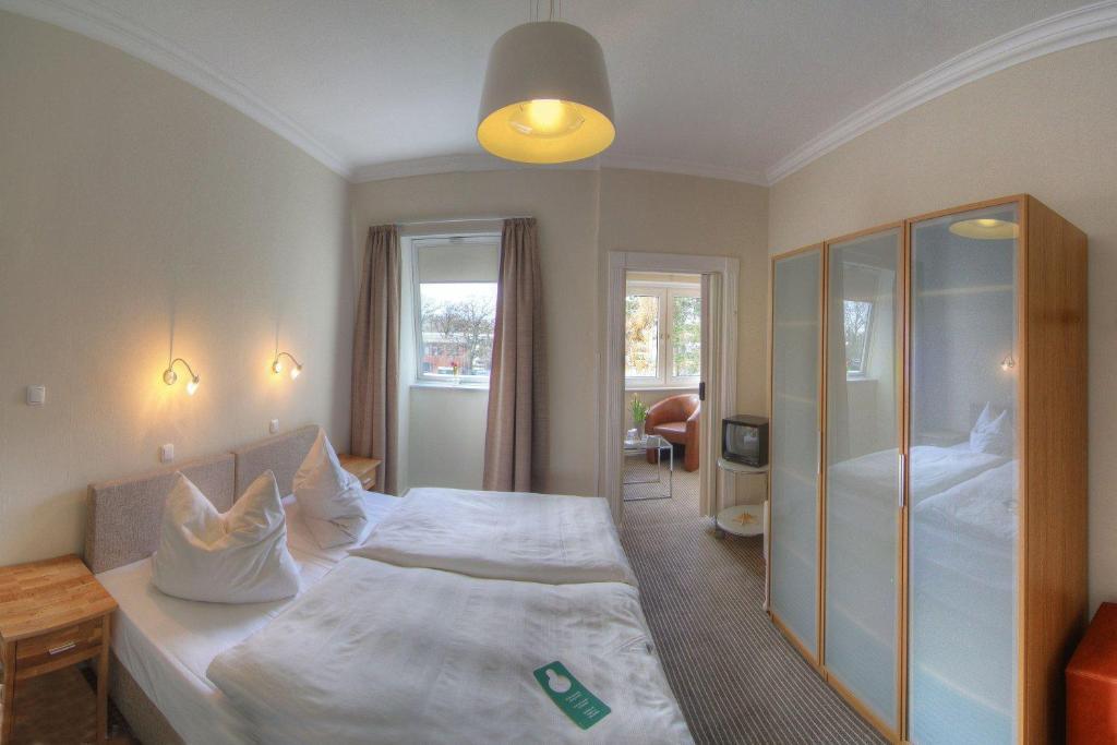 Hotel Garni Seestern Timmendorfer Strand Kültér fotó